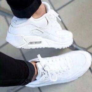 Nike Air Max 90 All White Women's Size 8 Leather Upper Sneakers